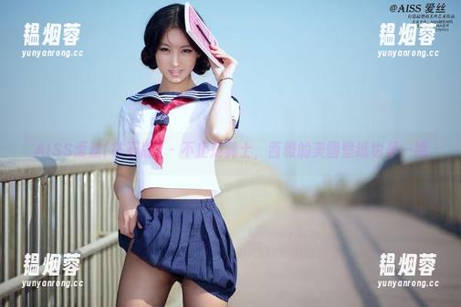 AISS爱丝(钻石版) - 不止是骑士，西雅的美图壁纸也是一绝