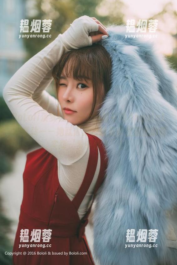 BoLoli菠萝社-AngelaLee李玲 BoLoli菠萝社 - 穿上白衬衫的AngelaLee李玲——她就像是从时光机里走出的现实版‘梦中情人’!