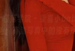 MFStar模范学院 – 柒喜小baby的浴室探险：高清写真中的没有尽头
