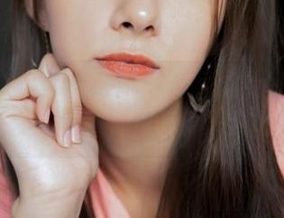 MSLASS梦丝女神 – 在阁楼上发现素梦的丝袜福利，值了！