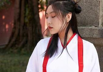 MiiTao蜜桃社 – 佩琦Pinky的长腿不仅走得远，还能勾起各种妄想。原图、下载不负责你们的梦想。