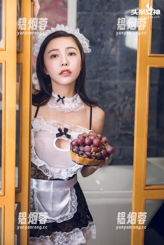 TouTiao头条女神 - 呼叫所有体操迷！分享点陈亦菲的体操服图片！