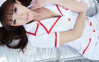 TuiGirl推女郎 – 除了出彩的梁棋棋，原图里的美腿成了全场的焦点，资源随手一瞥就让人感到呼吸加重。