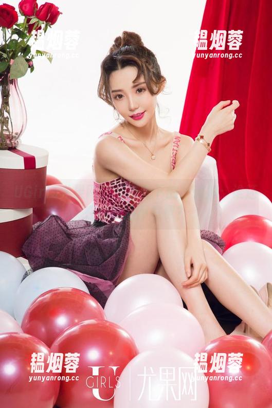 UGirls尤果网 - 无圣光下的伊莉娜：谁还在说校服不够撩？