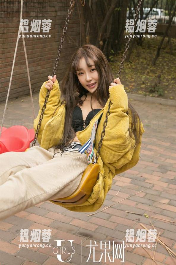 UGirls尤果网 - 当沈诺馨自拍，分享她眼中的那些五光十色。