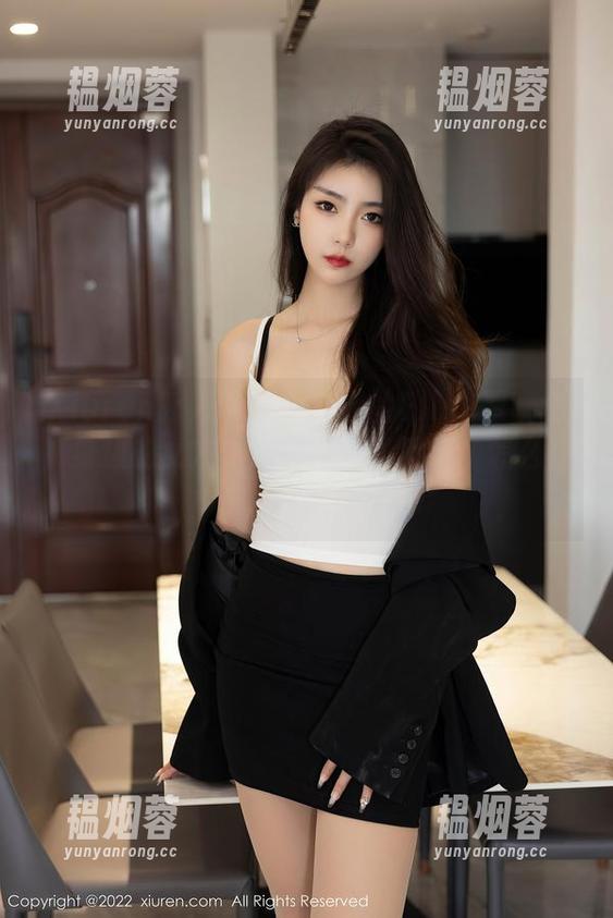 Xiuren秀人网-Elise谭晓彤 Xiuren秀人网 - 图库里的Elise谭晓彤,身边的女友,难以抑制的情绪,怎么看都怪有意思。