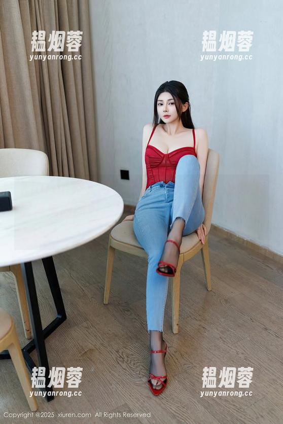 Xiuren秀人网 - vetiver嘉宝贝儿的私房体操服图包，捧着个小心肝儿，真把我给征服了。