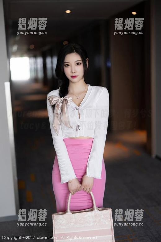 Xiuren秀人网-何梦兮Stacy Xiuren秀人网 - 水手服下的梦:何梦兮Stacy&你,再也不怕没有图包了!