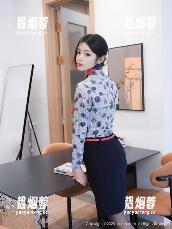 Xiuren秀人网 - 南初妹妹的精选作品：姐姐，这称呼真头疼啊！