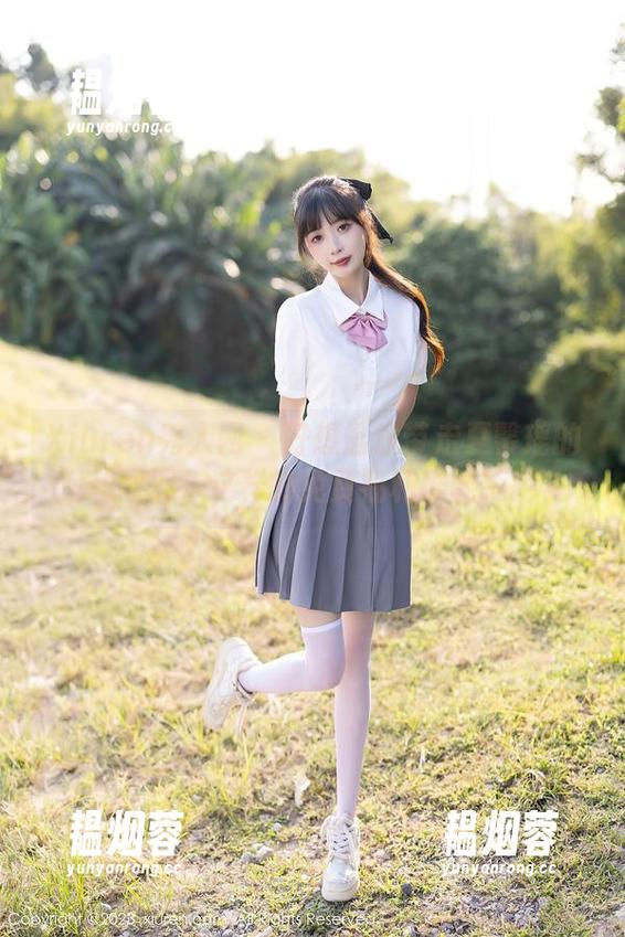 Xiuren秀人网-夏馨瑶 Xiuren秀人网 - 好想偷偷带走夏馨瑶的运动图册,这样的免费福利谁能拒绝?