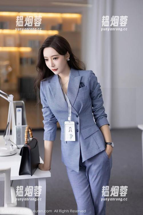 Xiuren秀人网 - 美腿资源，方子萱的腿似乎能把任何角度都拍得那么完美，哇，就是心累。