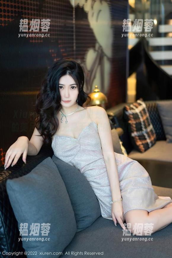 Xiuren秀人网 - 别说是朱可儿Flower的美足图包，光是无圣光的氛围就已经让人难以自拔。