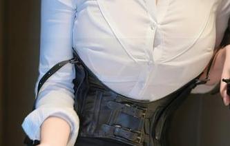 Xiuren秀人网 – 作品集更新！看爱酱里怎么把校服玩出花样