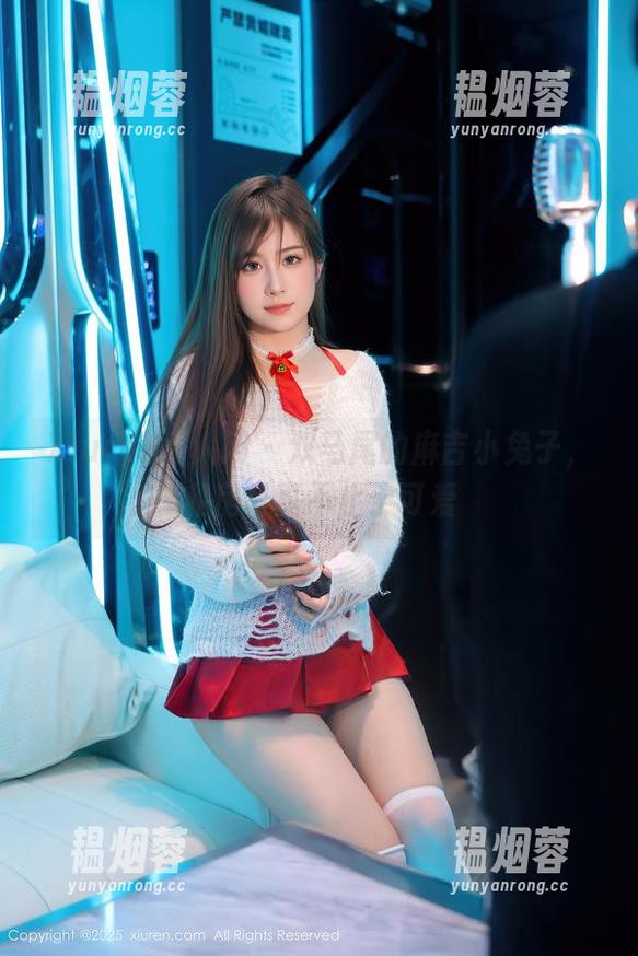 Xiuren秀人网 - 双马尾的麻吉小兔子，私房写真不止于可爱