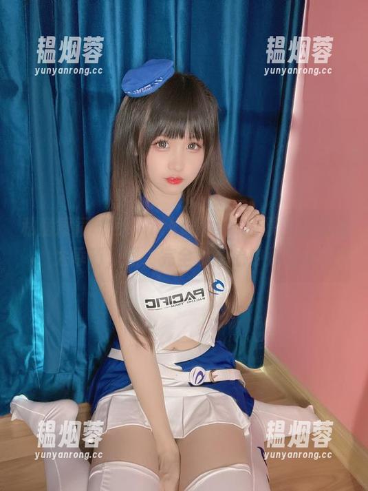 miko酱ww 私房短裙试色,miko酱ww的原图表现也太乖巧了吧,完全没想象中那么...