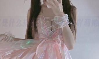 “这是什么搭配？”miko酱吖和她的套装写真集
