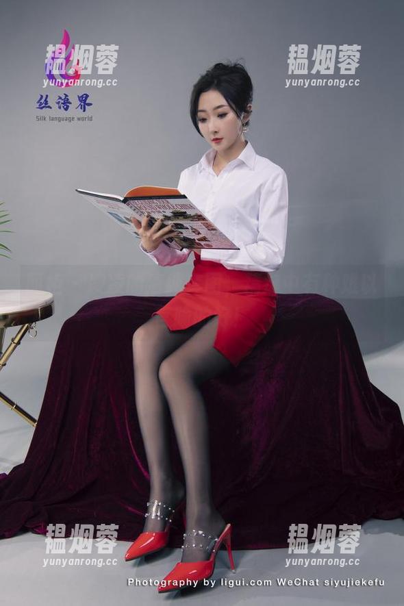 丽柜-凌凌 丽柜 - 凌凌的清纯套图,精选中有种难以言喻的好!