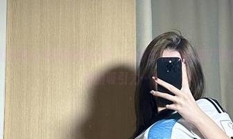 微密圈 – 时间静止在这组图片里，乙醇子和豹纹细丁字的搭配有奇怪的吸引力…