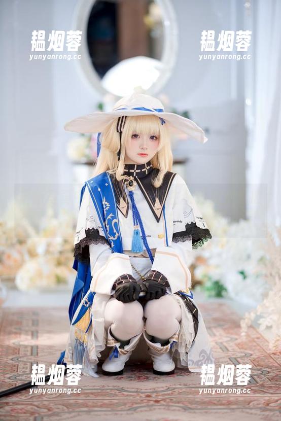 九柒喵 最新写真中,九柒喵与桐生桔梗居然能擦出这样的火花!