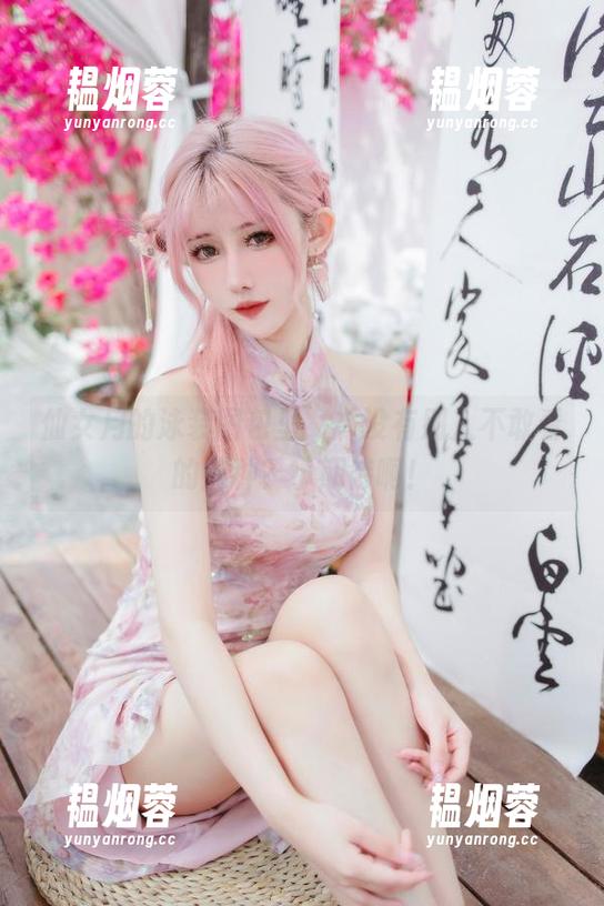 仙女月的泳装图包里，有没有别人不敢看的那种？小期待啊！