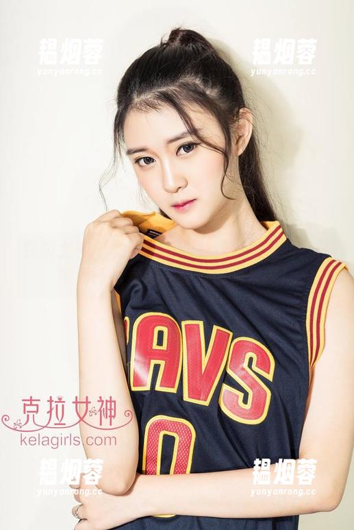 克拉女神-依娜丝 克拉女神 - 为什么皮衣总是这么吸睛?依娜丝高清套图在线等你来发掘!