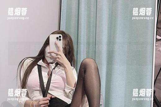 兔宝妮to 微密圈 - 连衣裙和兔宝妮to,套图组合出奇的和谐,恩,我说了些啥?