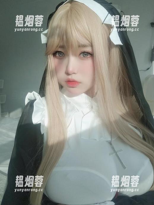 女主K 当女主K穿上内衣,套图更新的瞬间,我想说这才是真正的‘克服羞涩’!