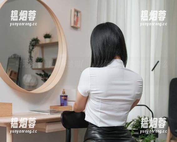一场无圣光的秀，宋哈娜(송하나)连衣裙合集透露了什么？