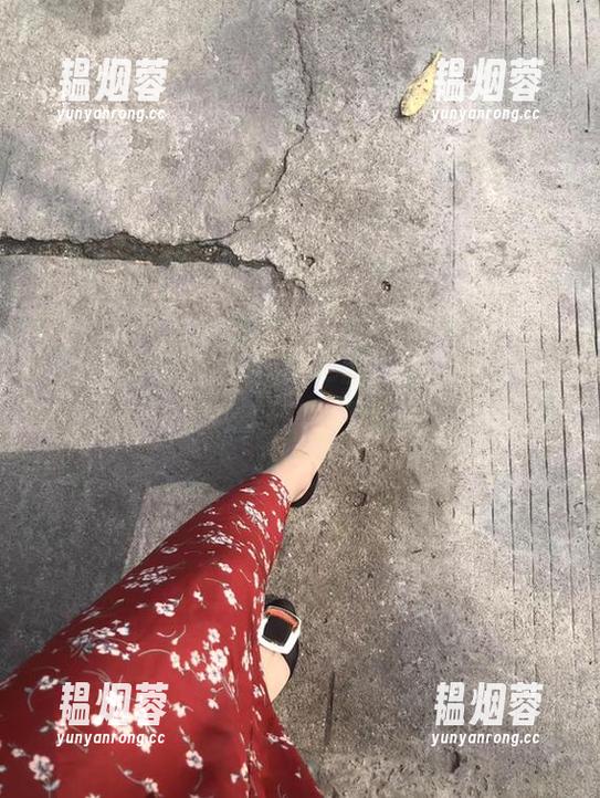 小仙女ELaine 微密圈 - 小仙女ELaine的泳装风采,无圣光是胆量,美图是底气!