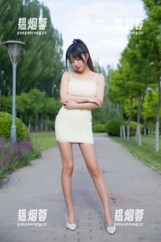 作品遍地的女仆感，小女巫露娜的感觉让我思考：她在里面是不是也藏着‘游戏’的玄机呢？