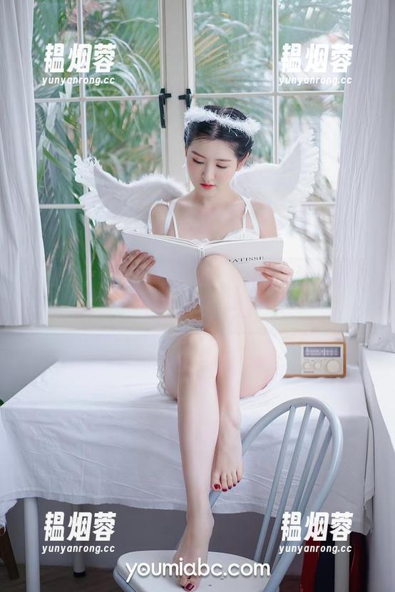 尤蜜荟-小尤奈 尤蜜荟 - 小尤奈这套图,牛奶味到发腻了,要不要喝一口?
