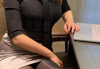 微密圈 – 莫名其妙爱上双马尾——张思允原图合集，一不小心就犯规了。