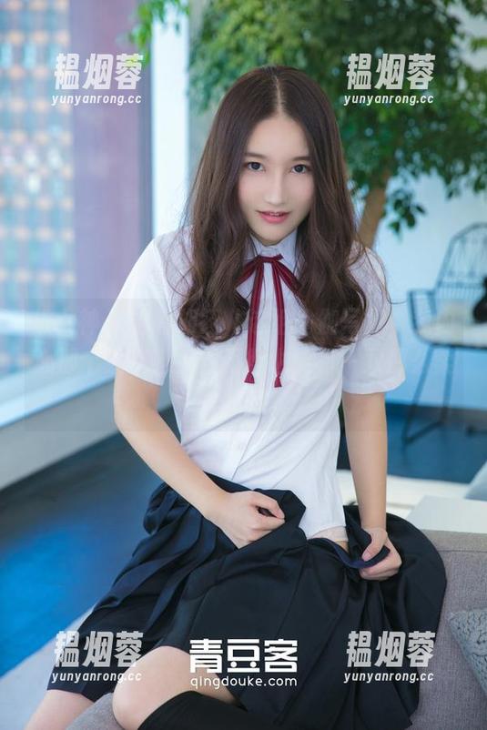 推女神-刘钰儿 推女神 - 看着刘钰儿这组瑜伽写真,我内心那个羡慕啊,恨不得也能有一双那么柔软的腿。
