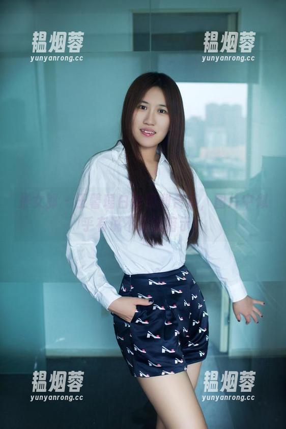 推女郎 - 王馨瑶白丝福利合集，图片中似乎有说不完的暗示！
