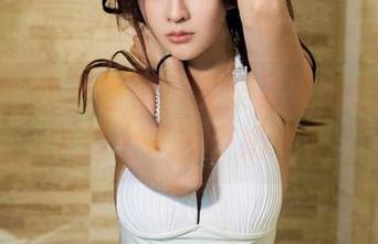 推女郎 – 免费图集！艾栗栗在纯白的旅程中撞上了多少奶牛？