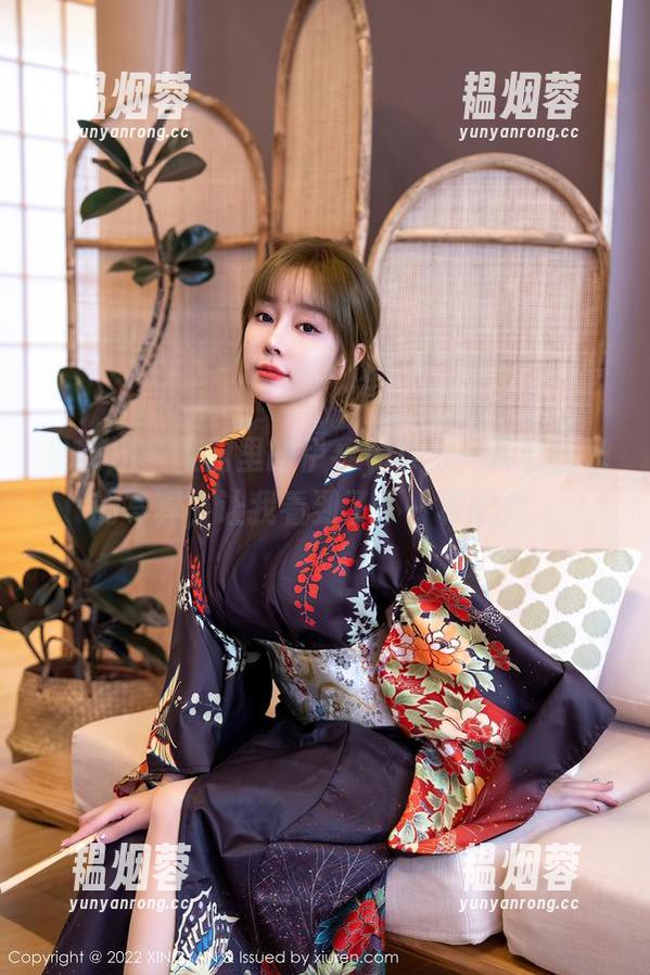 星颜社-伊黎yili 星颜社 - 校园里的伊黎yili,一张无圣光的写真,让我看到了不一样的她。