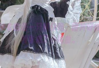 穿上泳衣的是一只熊仔吗，图片好得连福利也成了小插曲。