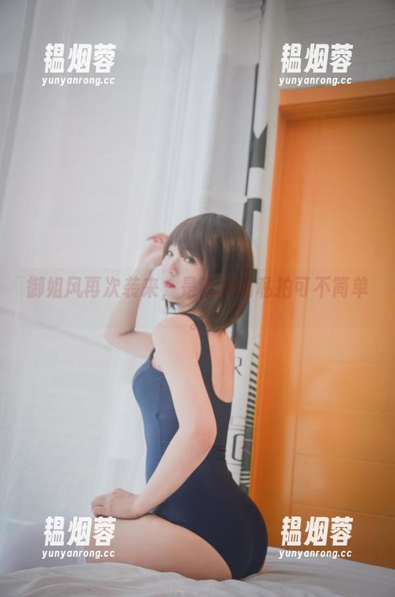是青水 御姐风再次袭来,是青水的私拍可不简单。
