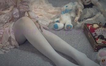 木花琳琳是勇者的女神，不就生活里的那个高清作品集吗？