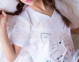 果团网 – 蜕变中的裴希西：发现瑜伽写真里的运动美学更新