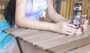 果团网 – 谁说水手服只能在海边？陈雅漫高清分享搞事情了