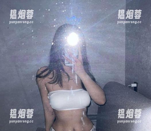 桃沢樱呀 微密圈 - 桃沢樱呀的红丝图集,在线上悄悄放送中,悄悄说声期待好了。