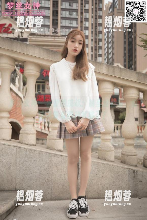 梦丝女神 - 香萱的挑战：裤里丝合集，谁说只要看图片就够了？
