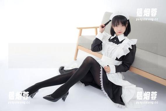 森萝财团-小满 森萝财团 - 小满的写真美图,秘书这个职业应该换个新名字,才配得上她这样子的执行力?