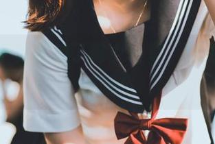 河豚抚子竟然拍了修女写真，以为她在传道呢！