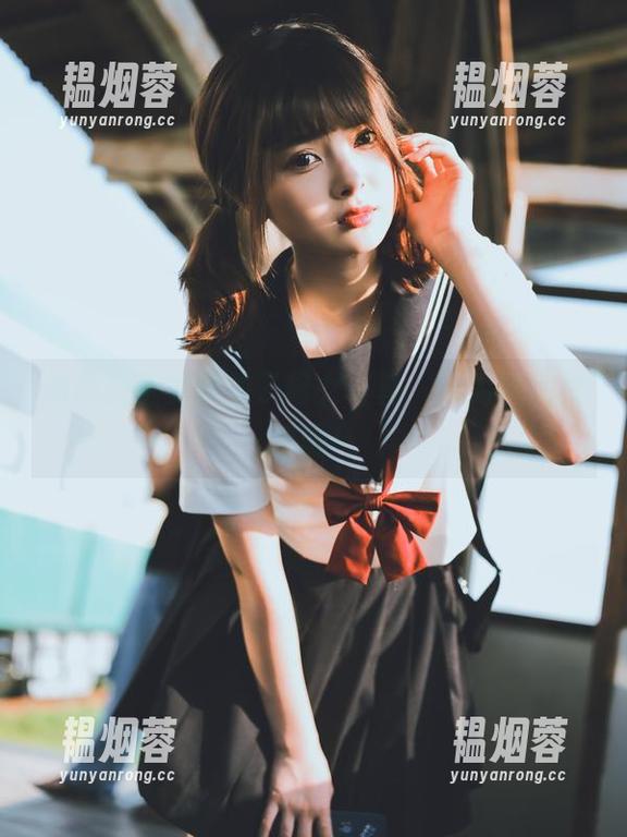 河豚抚子竟然拍了修女写真，以为她在传道呢！