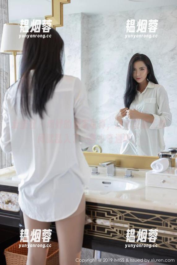 爱蜜社-瑞妤 爱蜜社 - 瑞妤的居家写真,这套图里无意间就乱入了一些小奇遇吧。