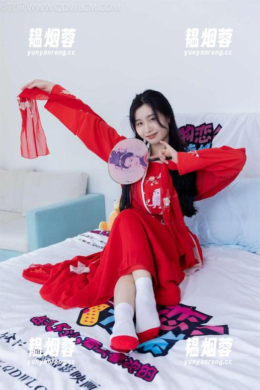 物恋传媒 - 哇，小晴这水手服原图感觉有特别的撩人之处，下载后再细细研究。
