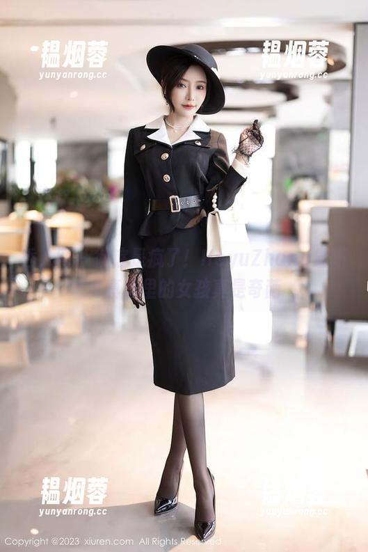 秀人网-HeyuZhang 秀人网 - 彻底是疯了!HeyuZhang最新写真集里的女孩真是奇葩