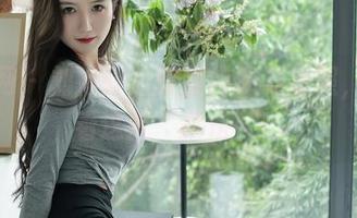 秀人网 – 刘婷婷：教室内的免费照，来看看这些“教法”！